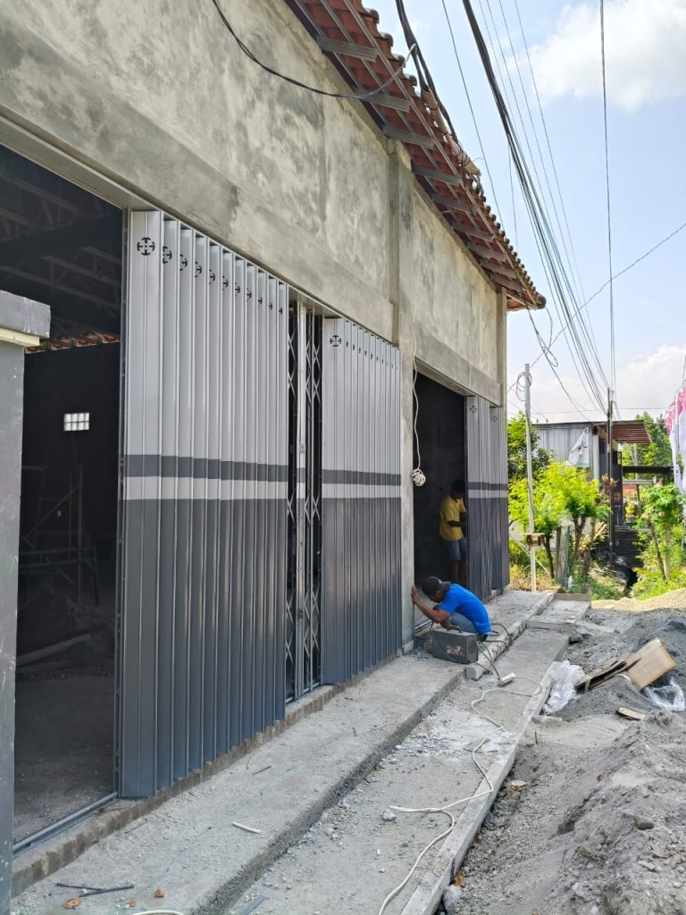 bengkel las pintu harmonika